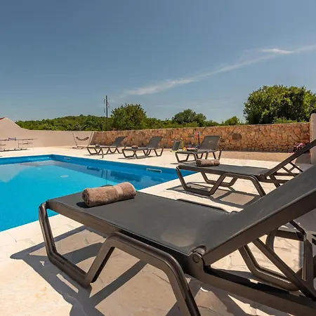 Lovely In With Private Swimming Pool, Be Inside Or Outside Zelengrad