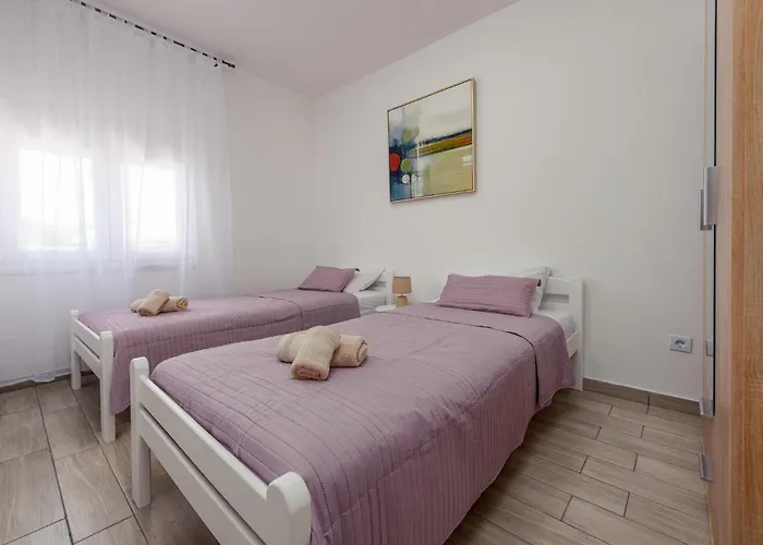 Stunning In 度假居 Zelengrad